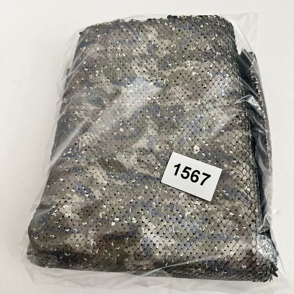 Free People Camo & Black Sequins Mini Skirt Stretch Hidden Zip Size S NWT - Picture 13 of 15